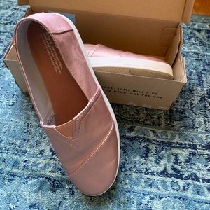 Rose Gold Metallic Toms